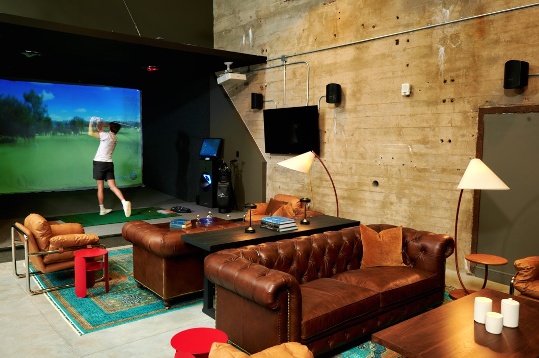 Golf Science Center Facility with GOLFZON Simulator